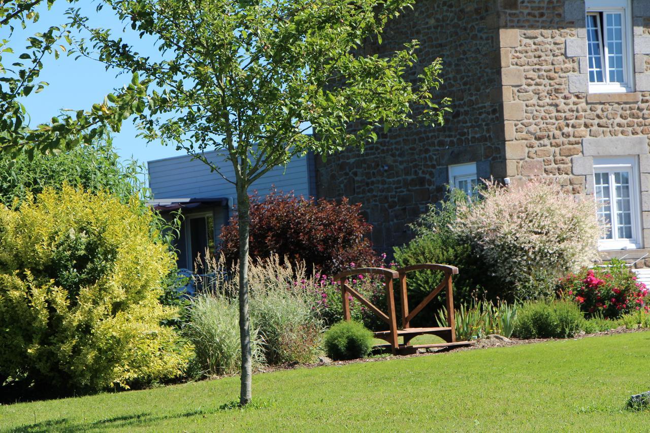 Gîte d'Anne et Ulysse Sept-Freres Extérieur photo